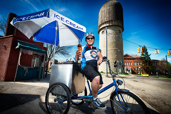 Rob Hess serving up Go! Ice Cream from his 1946 Worksman tricycle