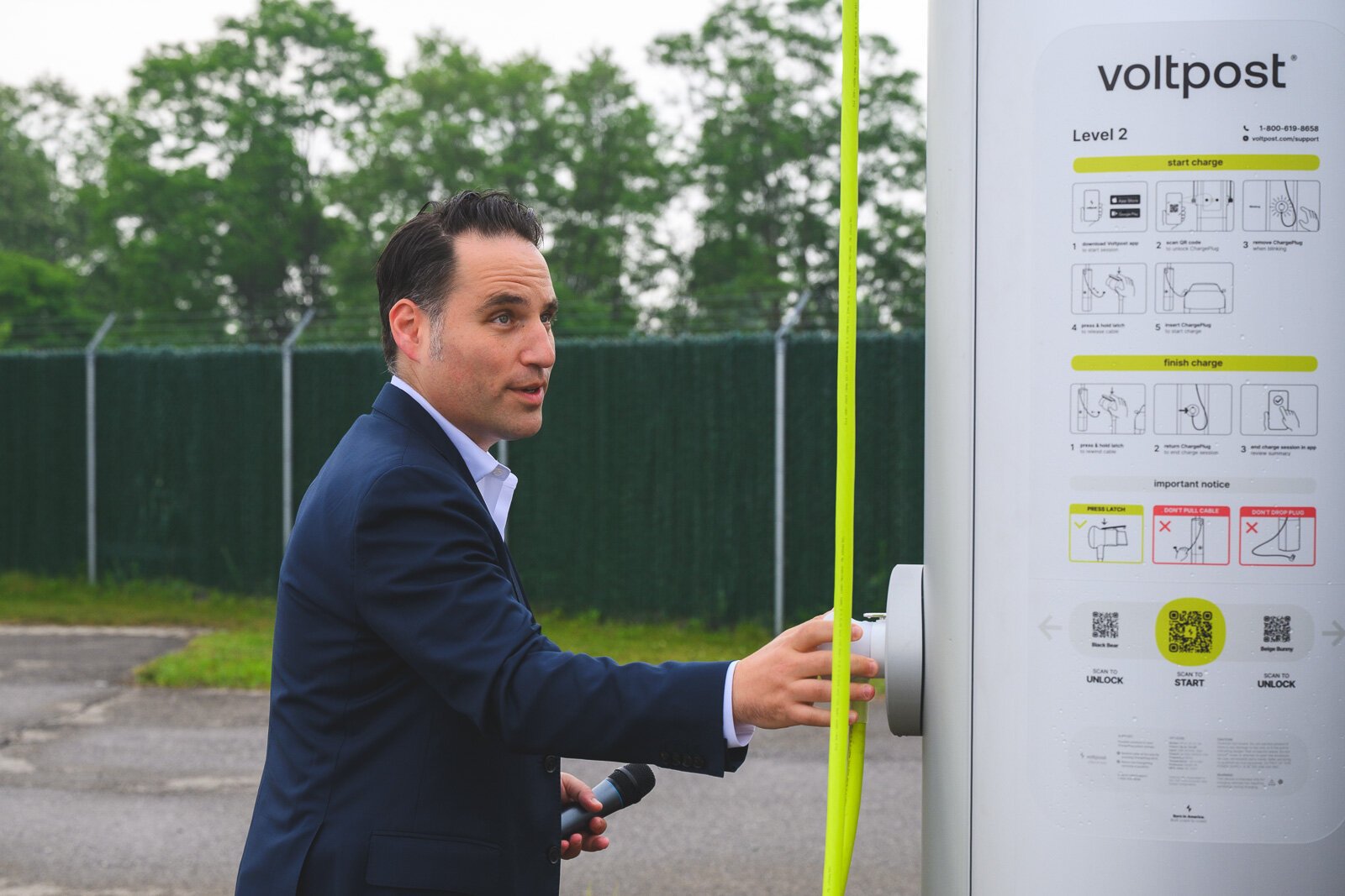 VoltPost CEO Jeff Prosserman demonstrates his company's technology.