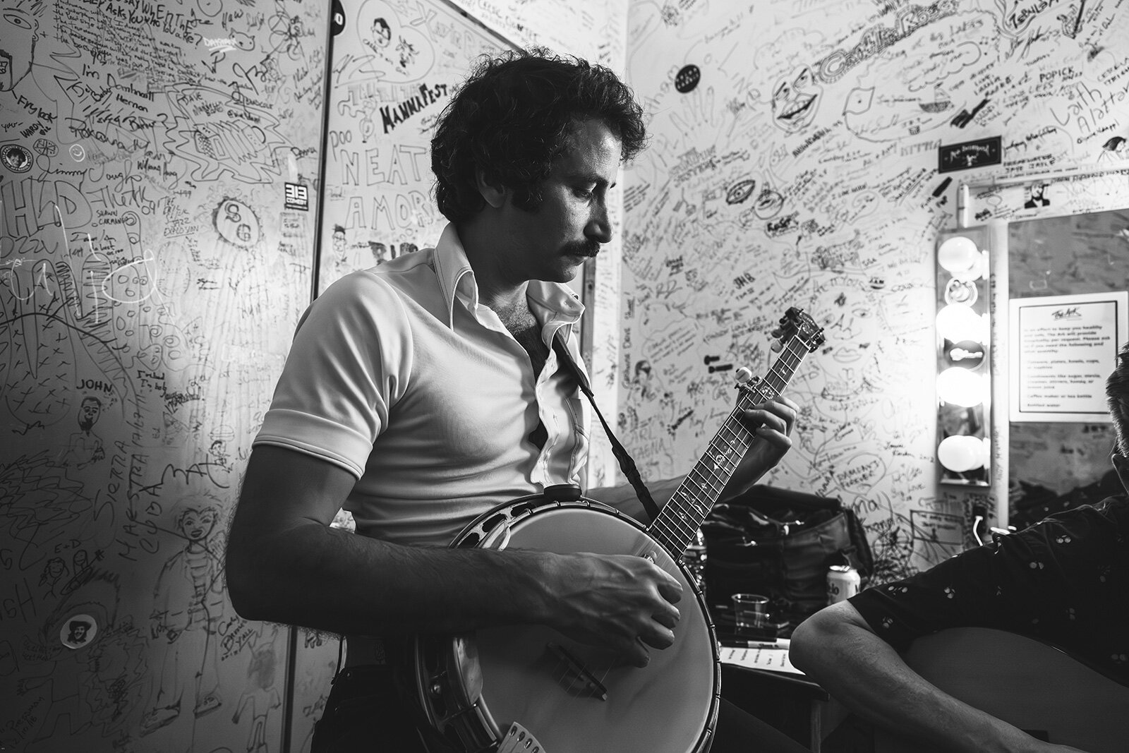 David Jones warming up before a show at The Ark in 2023.