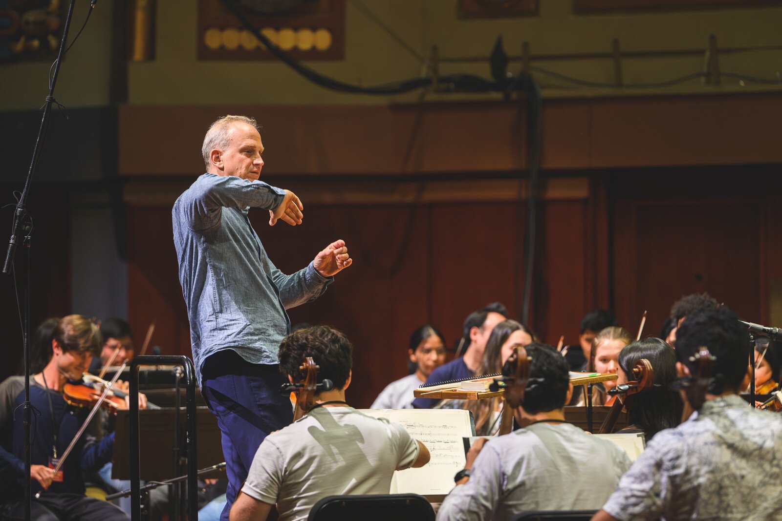Carlos Miguel Prieto leading a rehearsal of "Venus in the Mirror" at Hill Auditorium.