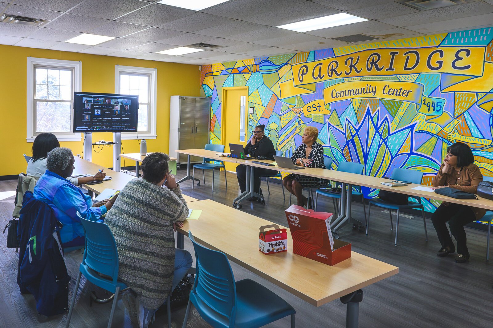 A Monday morning meeting at Parkridge Community Center in Ypsilanti.
