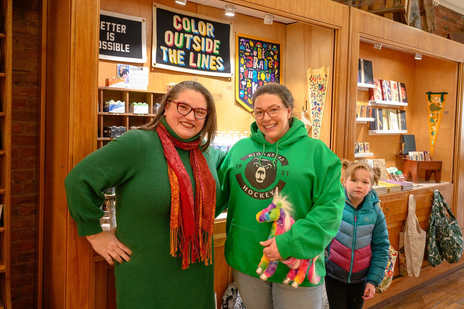 Jen Eastridge with customers Kaitlyn and Natalie Fritz at Stone and Spoon.