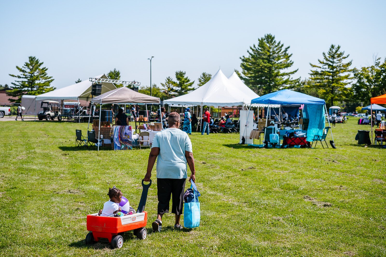 Scenes from the 2022 Parkridge SummerFest and Joe Dulin Community Day.