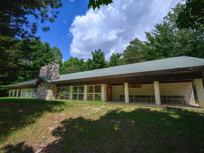 The lodge at Bruin Lake Education Center.