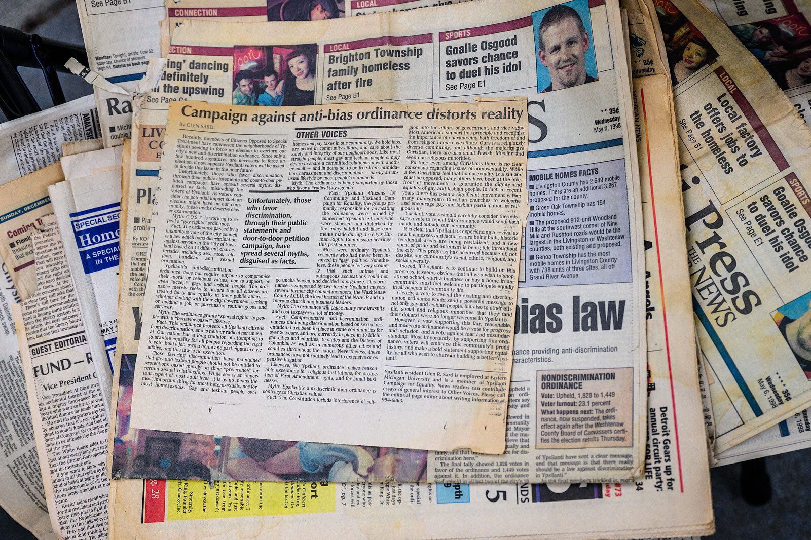 Newspaper clippings at the Eastern Michigan University Archives memory swap .