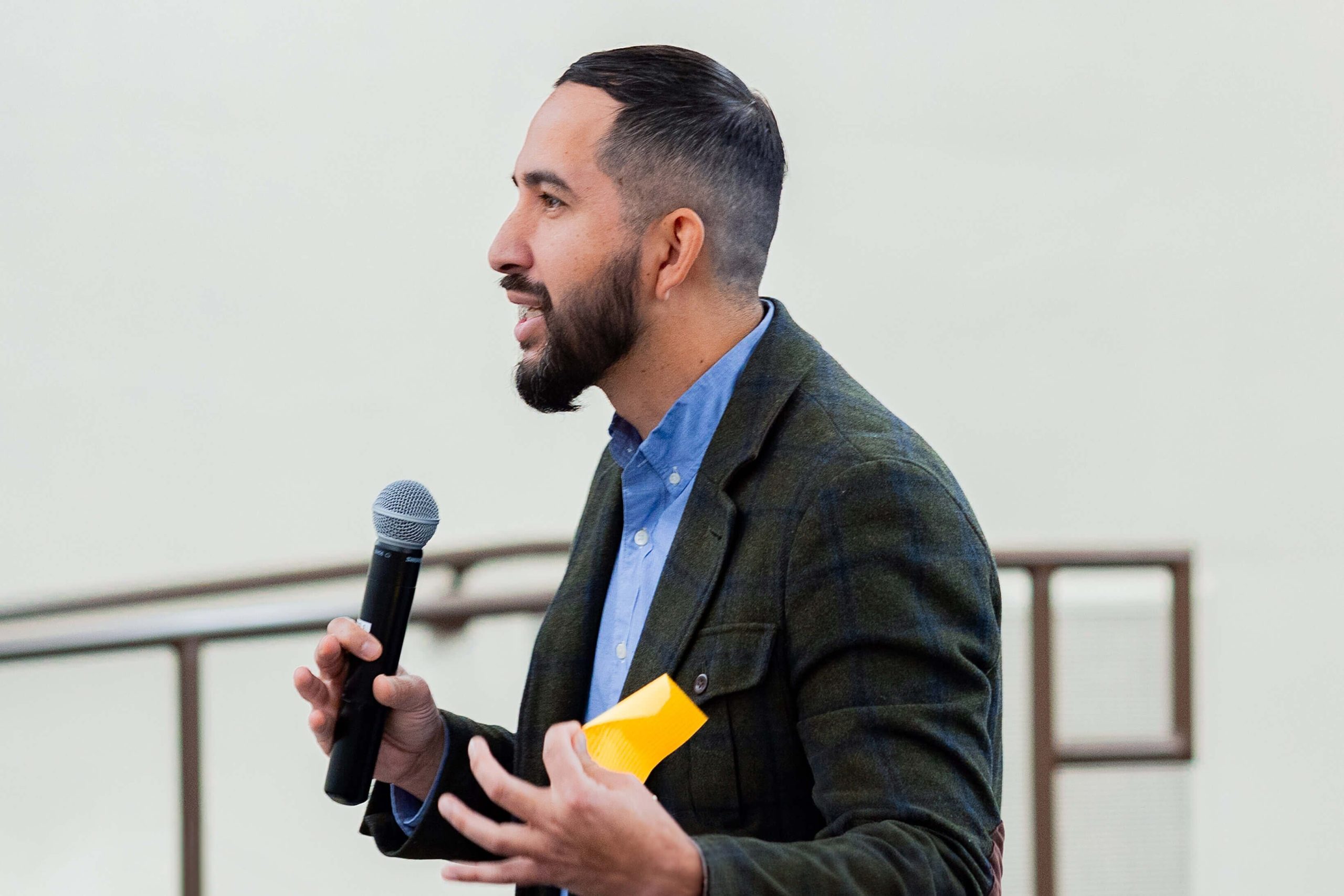 Salvador Lopez, president, KConnect, presents at the event.