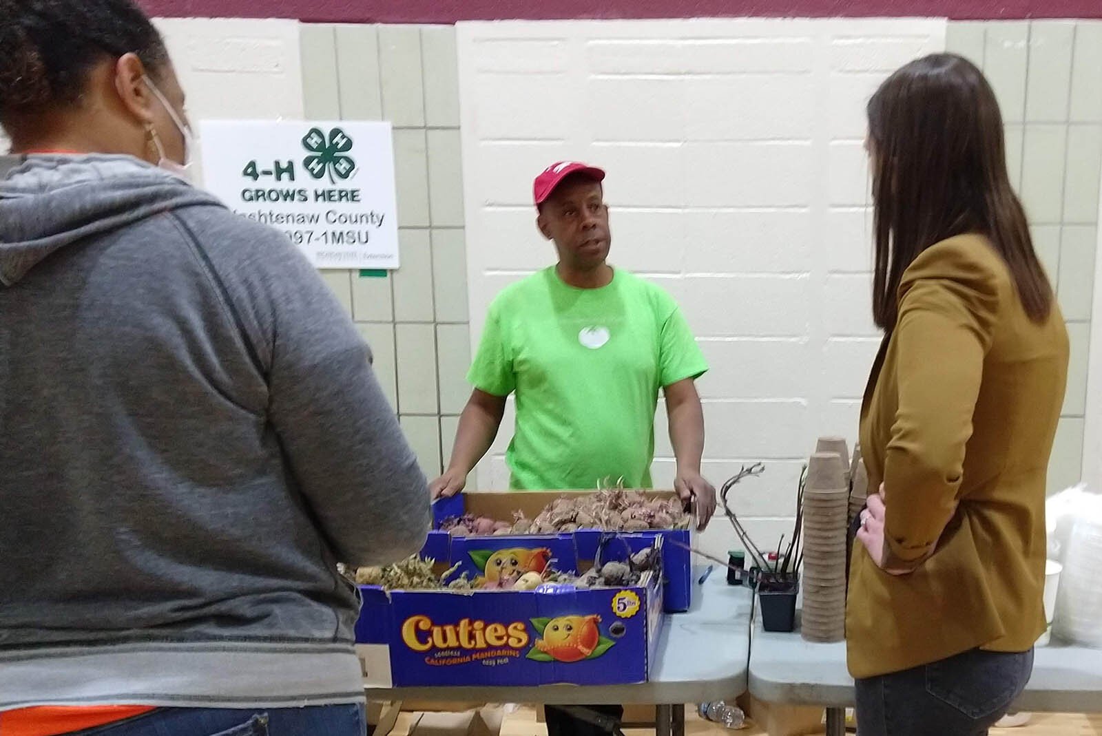 TC Collins of Willow Run Acres and the Willow Ann Ypsi 4-H Club talked about gardening and gave away seed potatoes during the event.