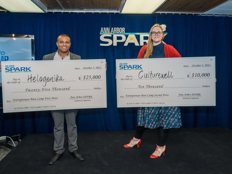HeloGenika and Culturewell were the top prize-winners at Ann Arbor SPARK's Entrepreneur Boot Camp.