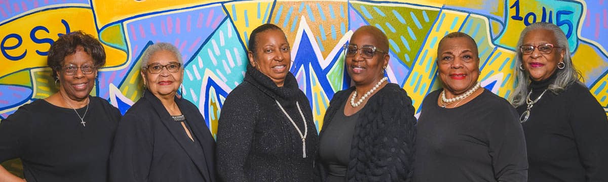 Palm Leaf Club members Valerie Eaglin, Connie Mason-Taylor, Judy Jackson, Stacey Mack, Eloise Witherspoon, and Paulette Dozier.